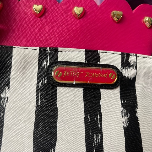 Betsey Johnson Tote Bag Large Purse Black White Stripes/ Polka dots new w/o tags - Picture 3 of 11